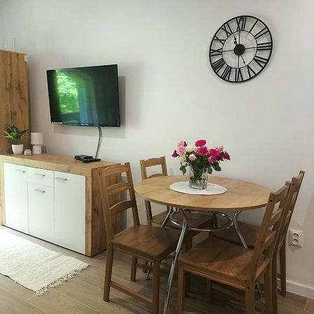 Apartman Ema Доновали Екстериор снимка